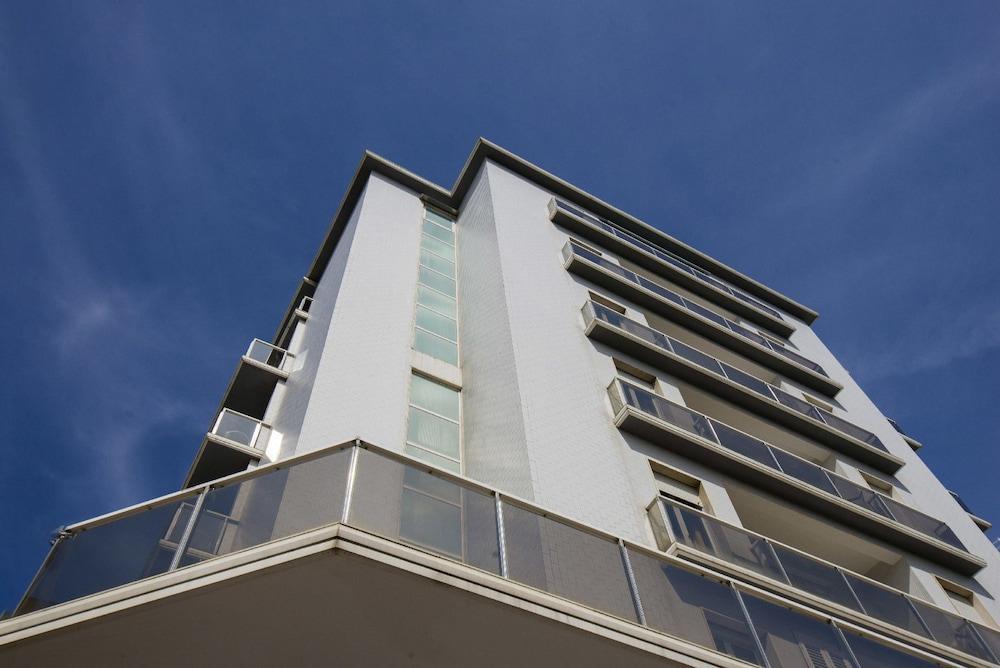 Hotel Arizona 里乔内 外观 照片