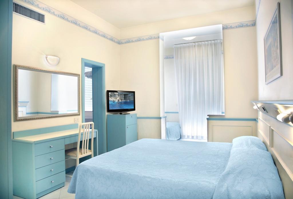 Hotel Arizona 里乔内 外观 照片